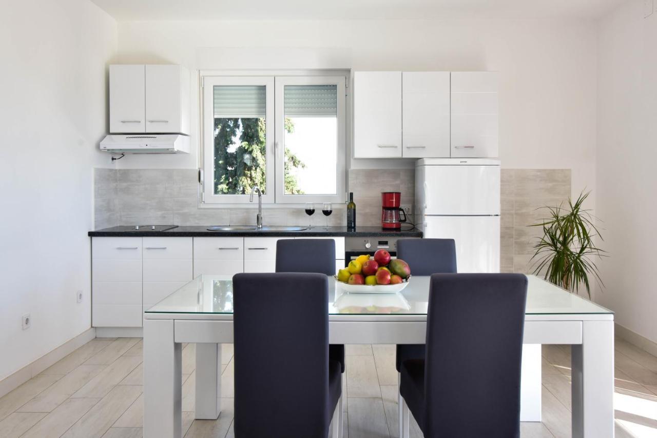Apartment Deluxe Villa Carlotta Zára Kültér fotó