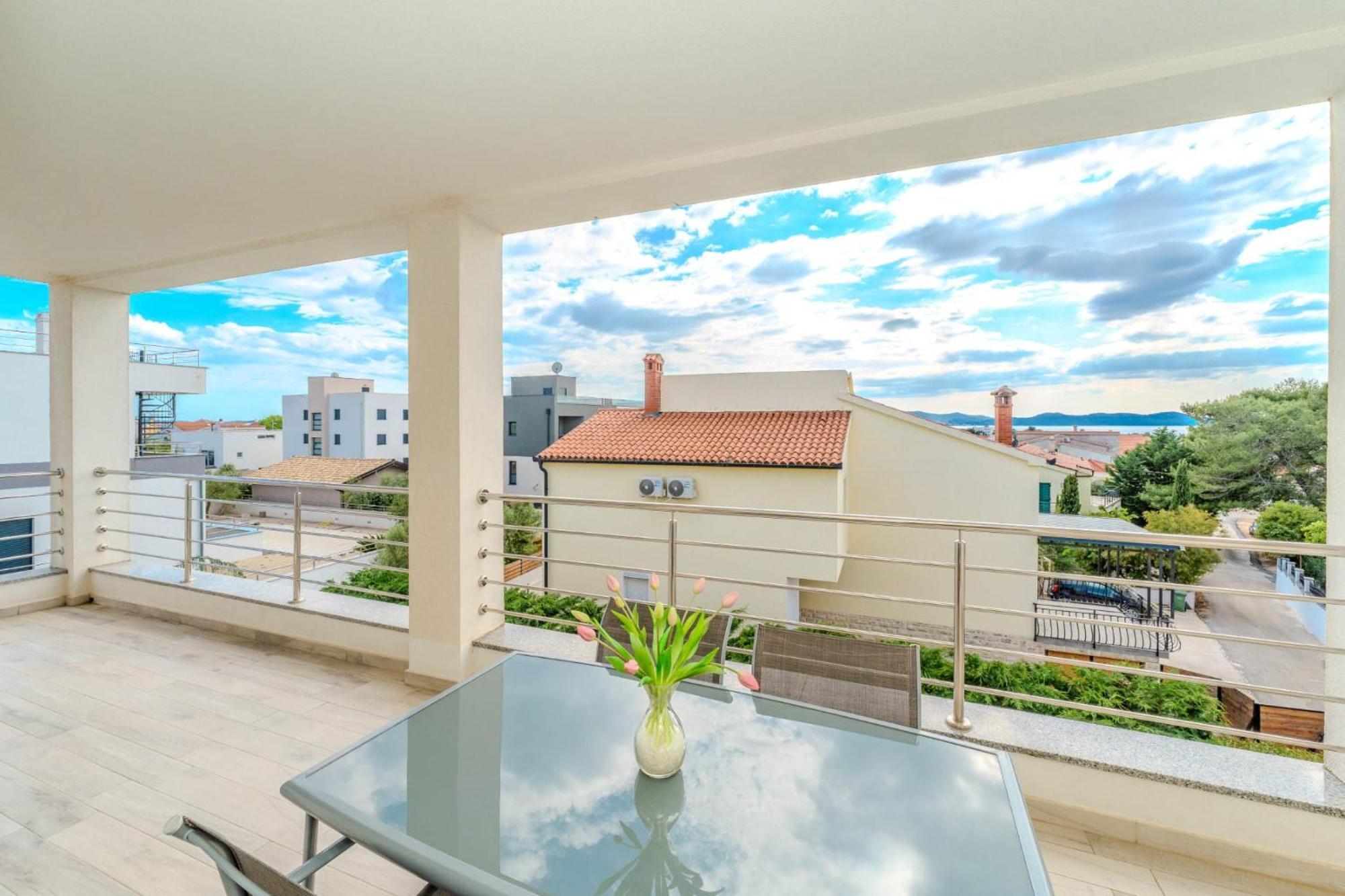 Apartment Deluxe Villa Carlotta Zára Kültér fotó